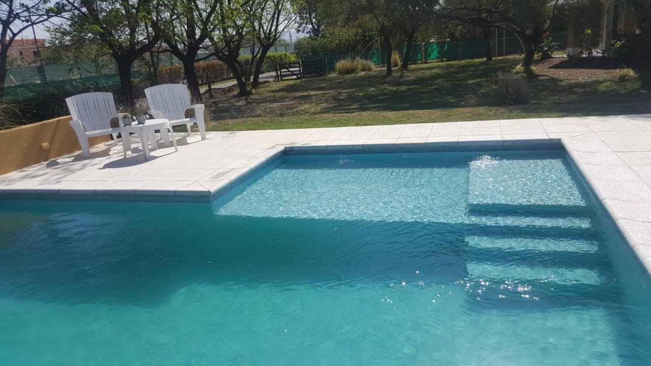 Casa 6 A Malibu 3Km Del Aeropuerto Podes Dejar Tu Auto Villa Allende Esterno foto