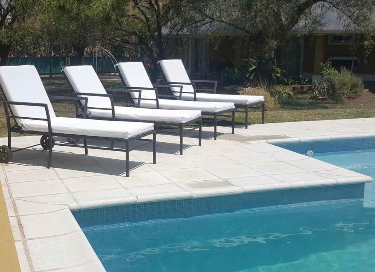 Casa 6 A Malibu 3Km Del Aeropuerto Podes Dejar Tu Auto Villa Allende Esterno foto