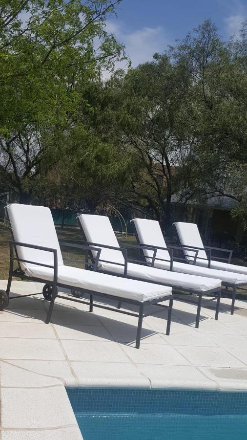 Casa 6 A Malibu 3Km Del Aeropuerto Podes Dejar Tu Auto Villa Allende Esterno foto
