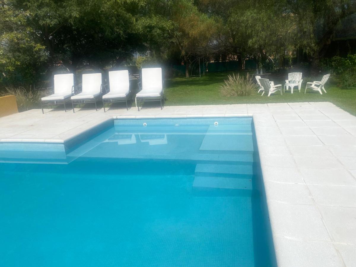 Casa 6 A Malibu 3Km Del Aeropuerto Podes Dejar Tu Auto Villa Allende Esterno foto